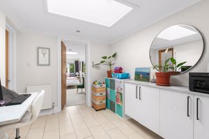 Photo 31- click for photo gallery